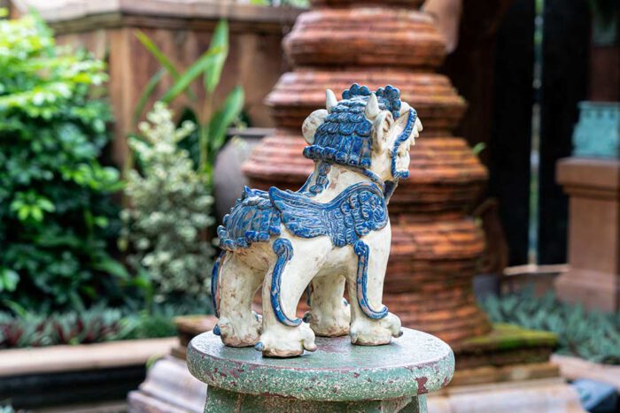 small ceramic singha lion statue