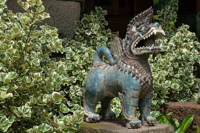 Singha Thai lion Garden Statues
